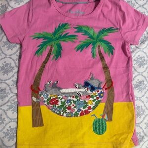 MINI BODEN Girls Pink Graphic T-Shirt Cat Hammock Palm Trees Summer Tee 4-5Y